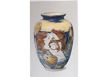 Vaso con profilo femminile Vaso con profilo femminile